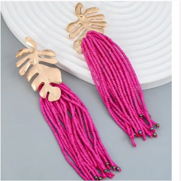 ❤️❤️ FREE Beaded Leaf Plant Hipster Vaca Vacation Tropical Hippie Drop Earrings - Picture 2 of 5